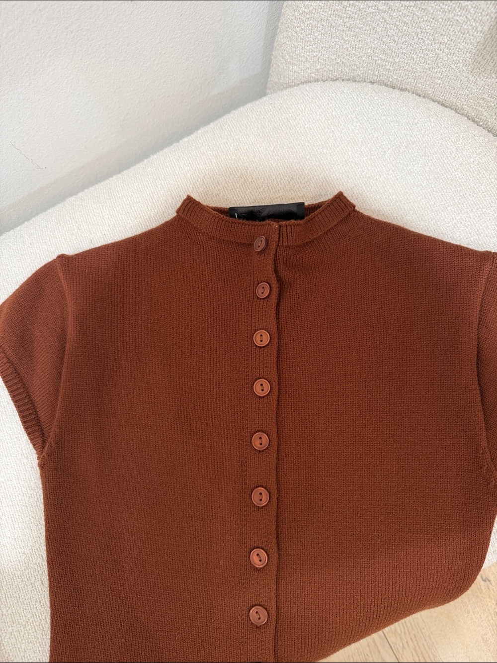 Zara - Picture 3 of 3